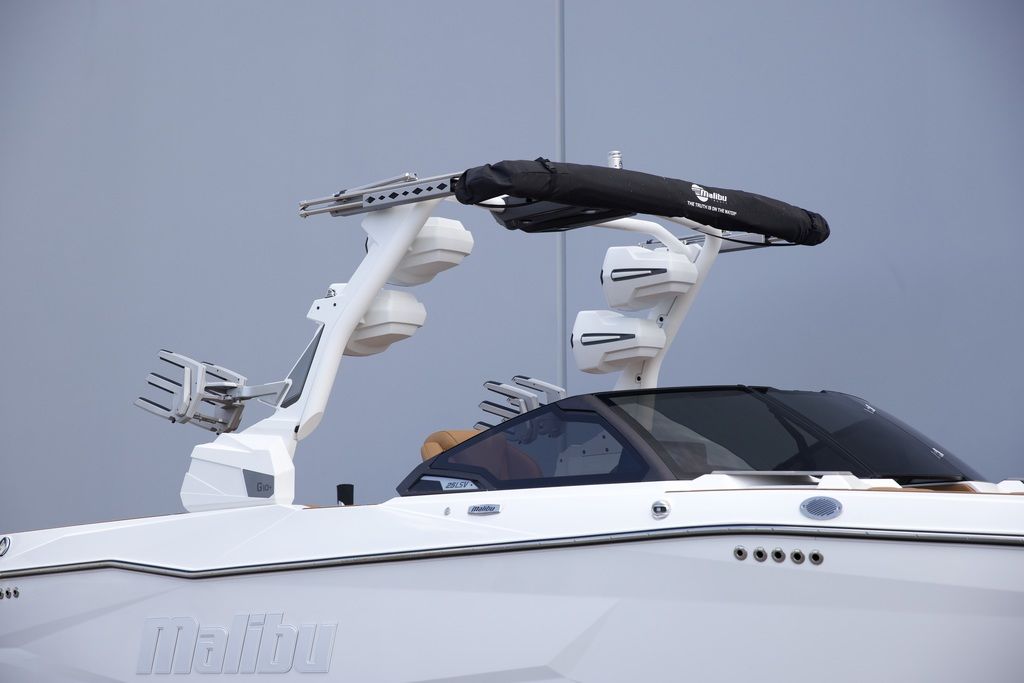 2025 Malibu Boats 25 LSV