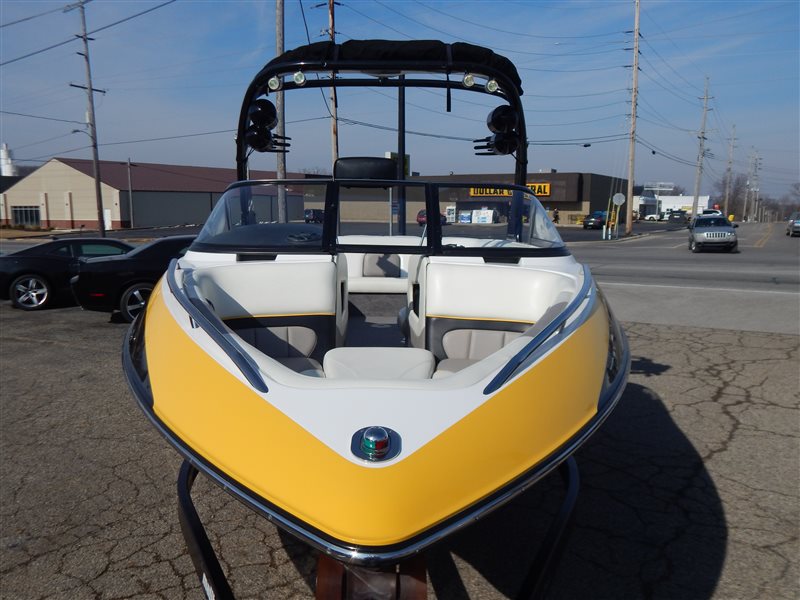 2006 Malibu Wakesetter 23LSV Trailer Power Wedge MLS Ballast Cruise