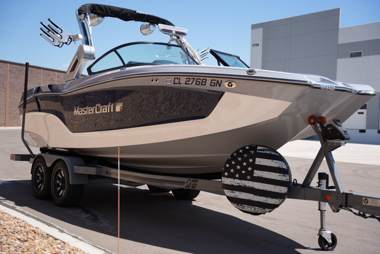 2022 MasterCraft XT22!  JUST ARRIVED - LOADED!  Upgraded 6.2L Ilmor!  JUST 44 Hours!