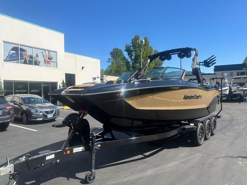New 2024 MasterCraft X24