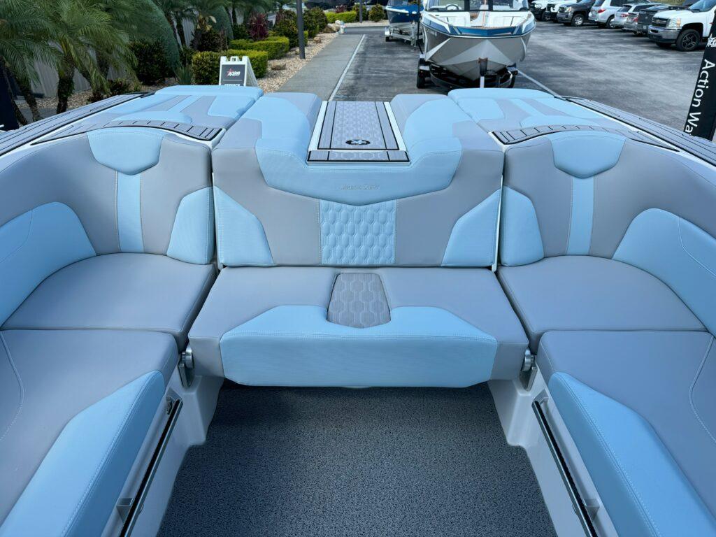 2024 MasterCraft XT24