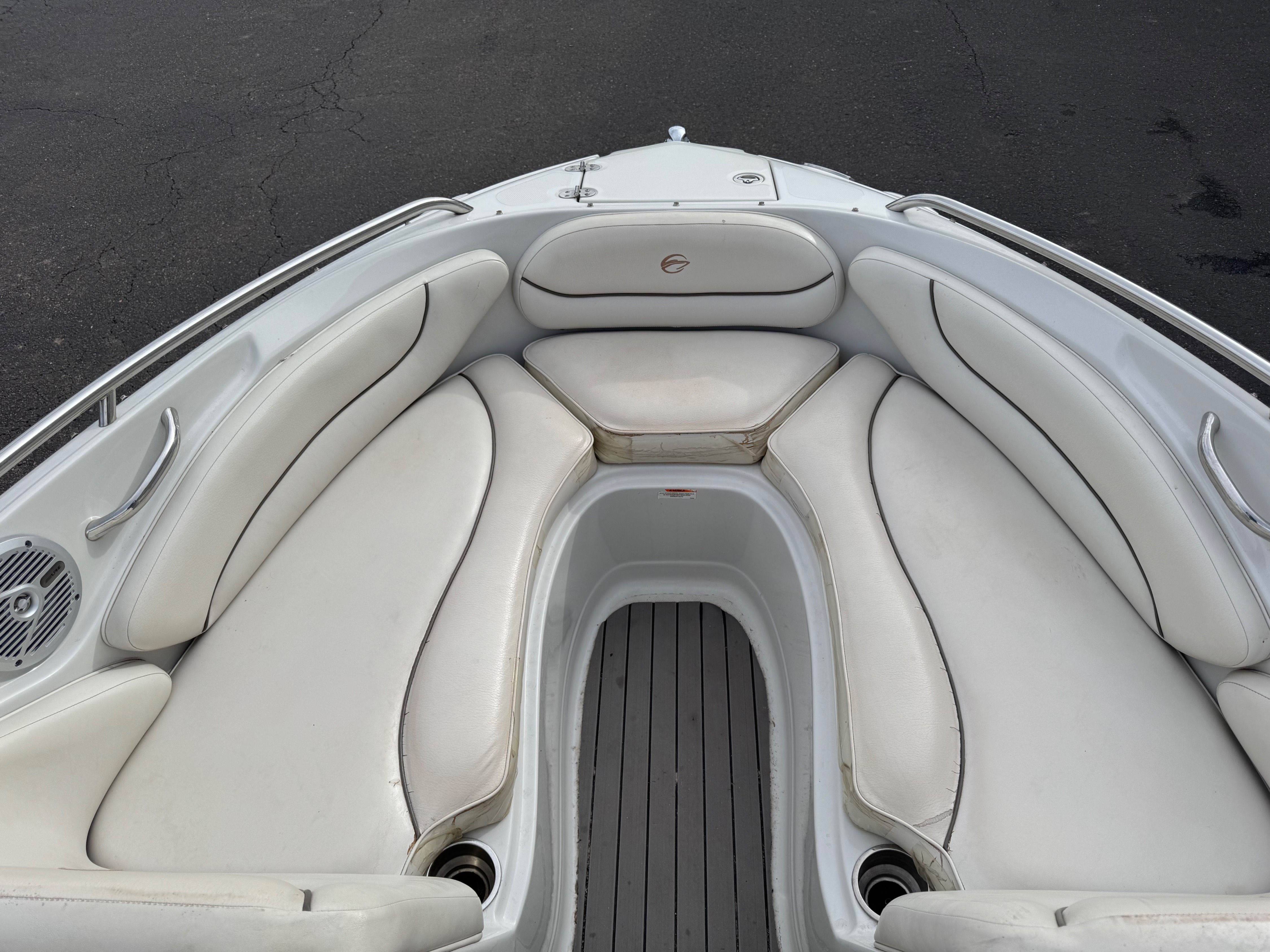 2006 Crownline 210