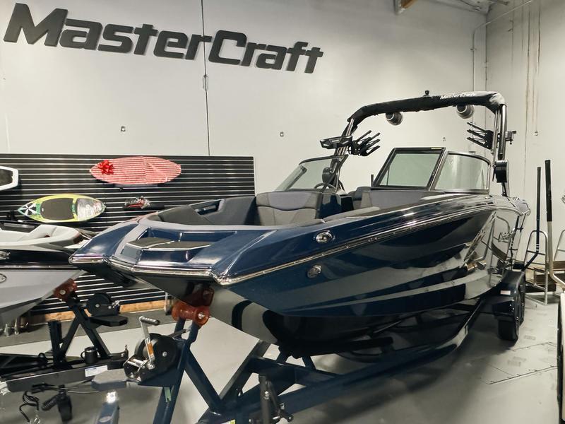 New 2024 MasterCraft NXT24