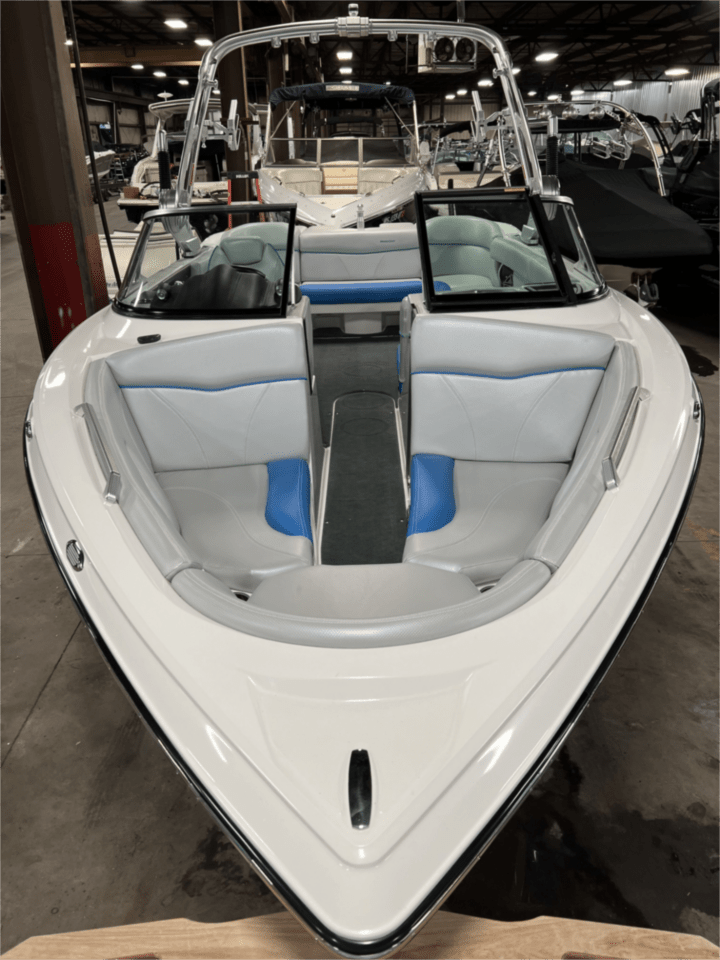 2017 Mastercraft XT23 | 209094