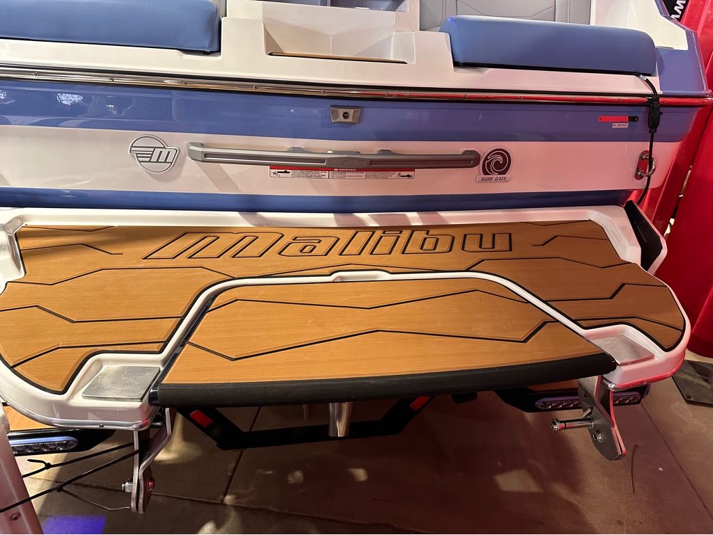 2024 Malibu Boats 23 MXZ