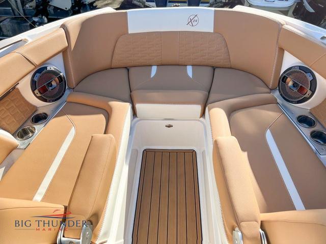 2021 Mastercraft X24