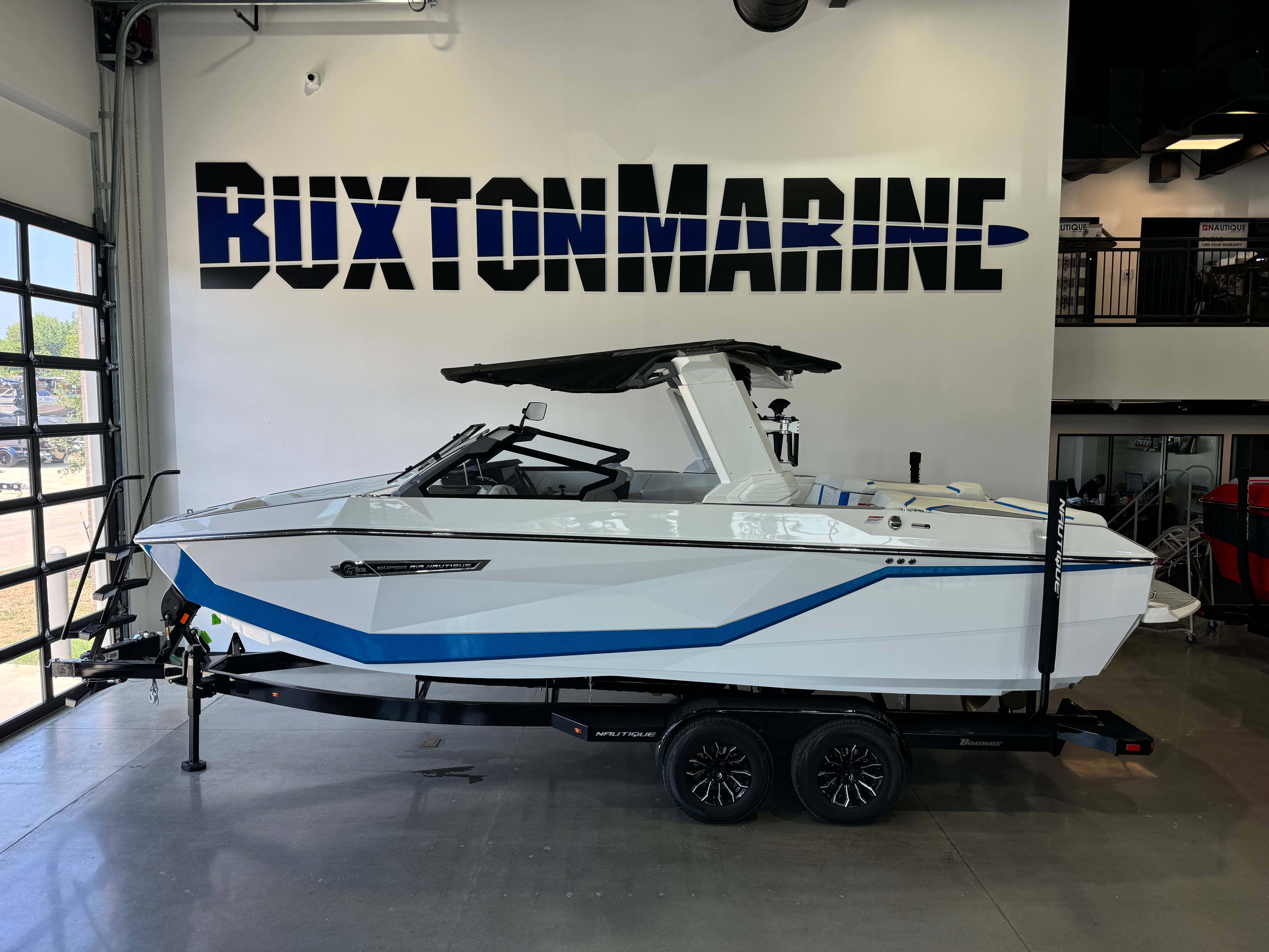 boat.Title