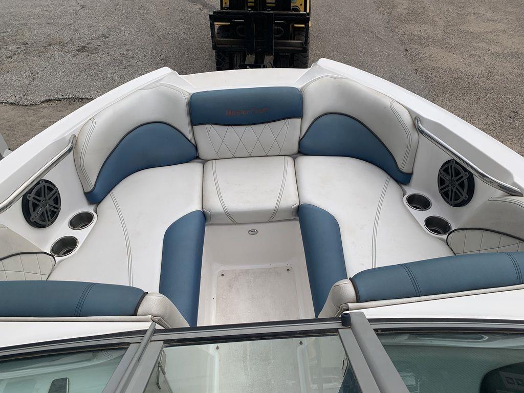 boat.Title