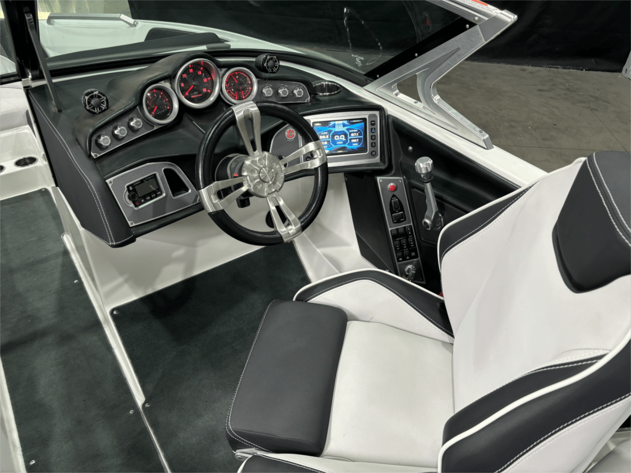 2017 MASTERCRAFT XT21