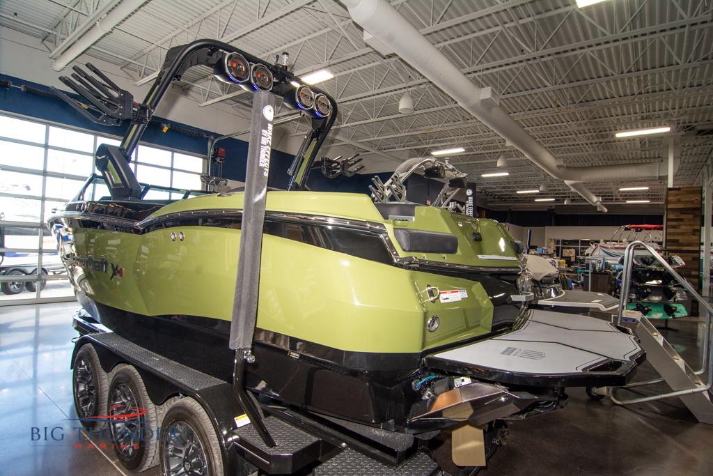 2022 Mastercraft XSTAR SURF