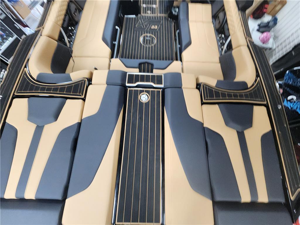 2024 Mastercraft XT-23 | 209111