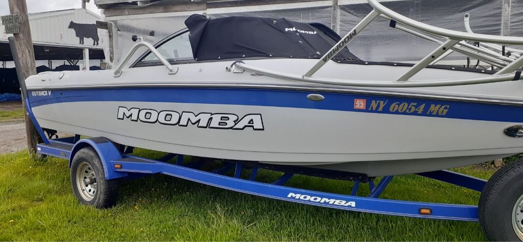 boat.Title