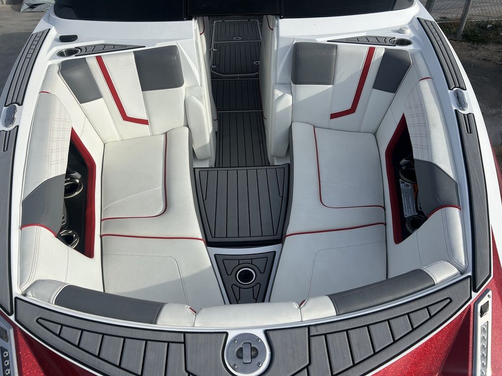2019 Nautique Super Air Nautique G23