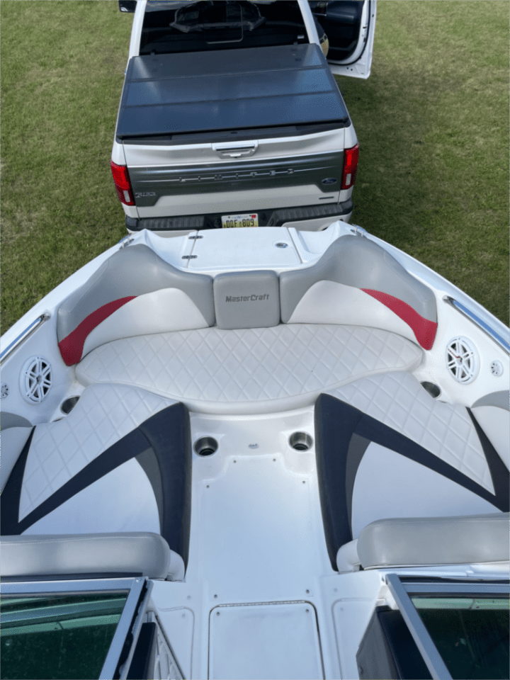 2010 MasterCraft X35