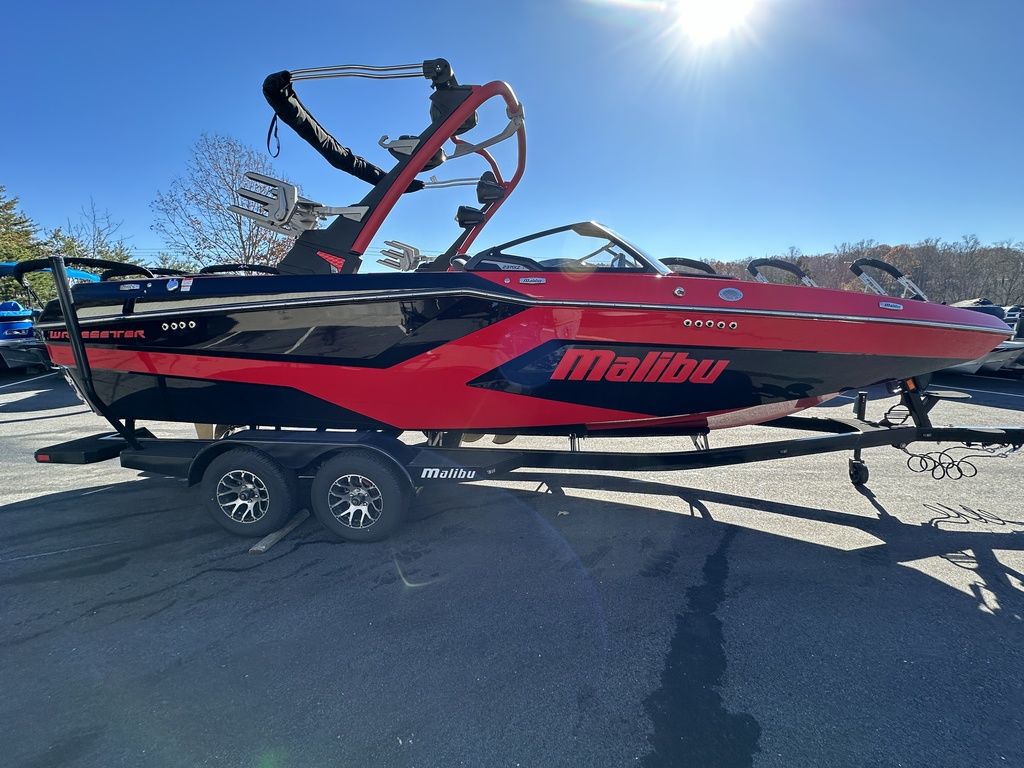 2024 Malibu Boats 23 MXZ