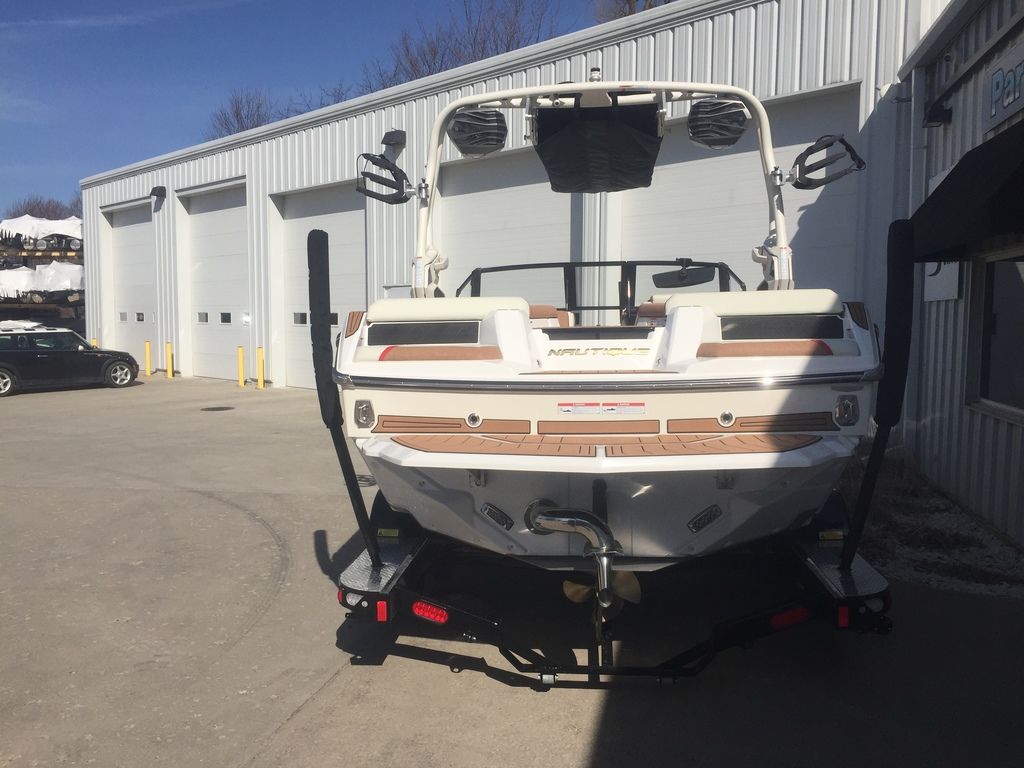 2025 Nautique Super Air Nautique GS20 Icon