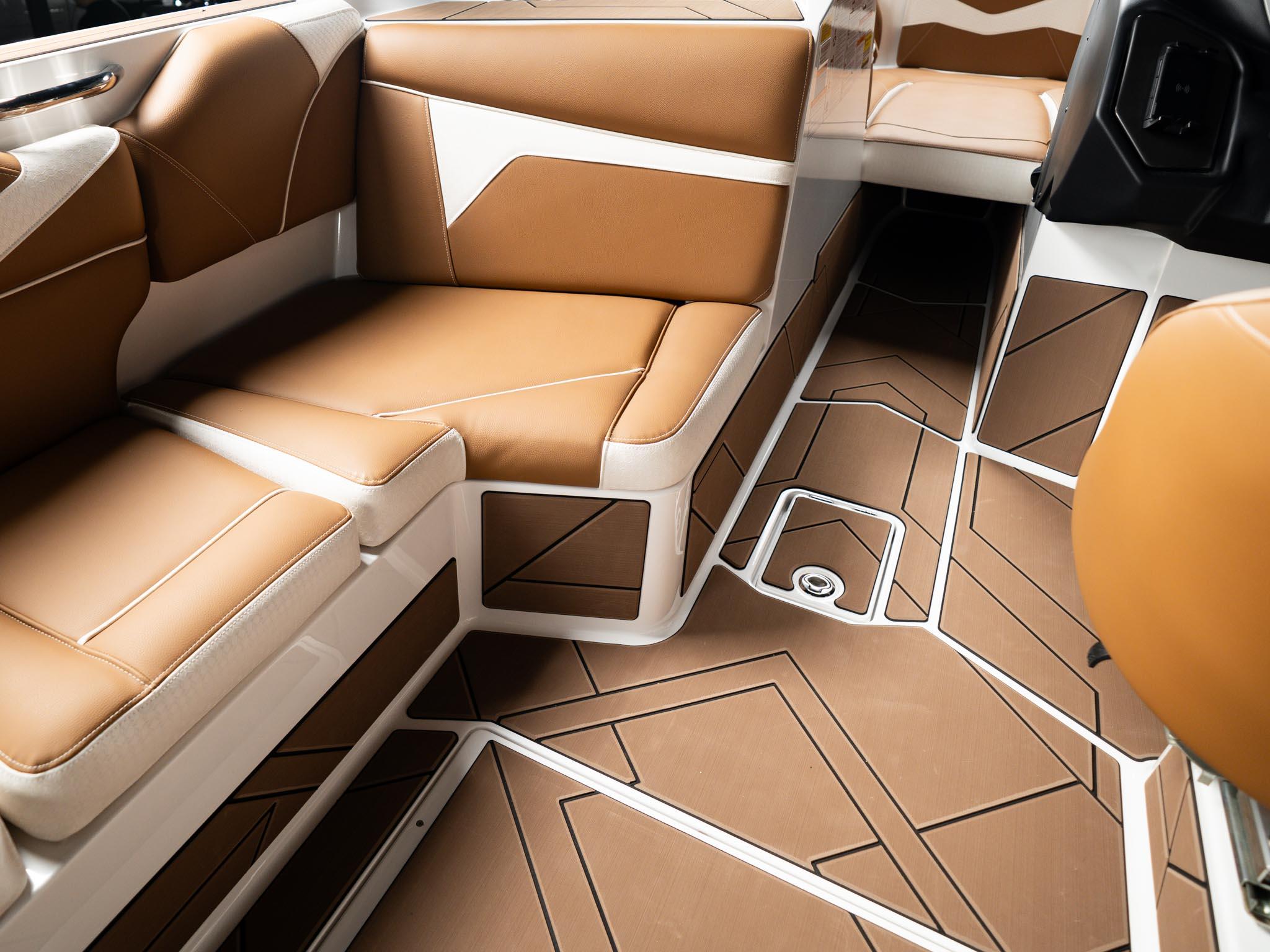 2025 Supreme S240 White Frost / Castano Brown Interior Icon