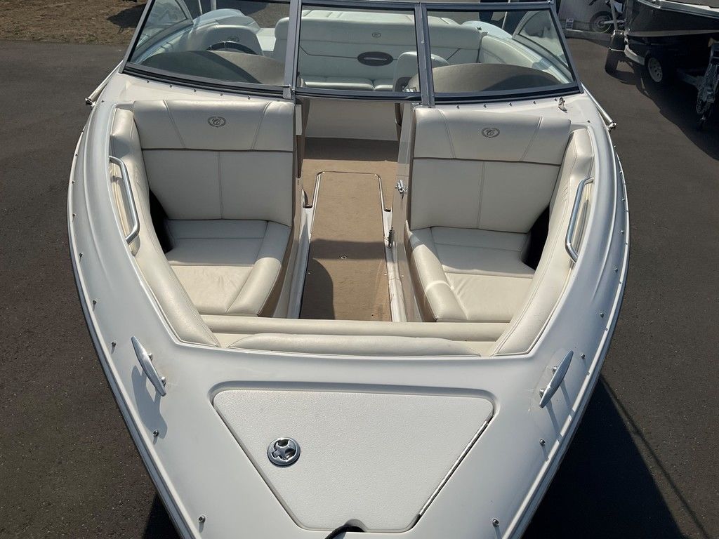 2013 Cobalt Boats 210