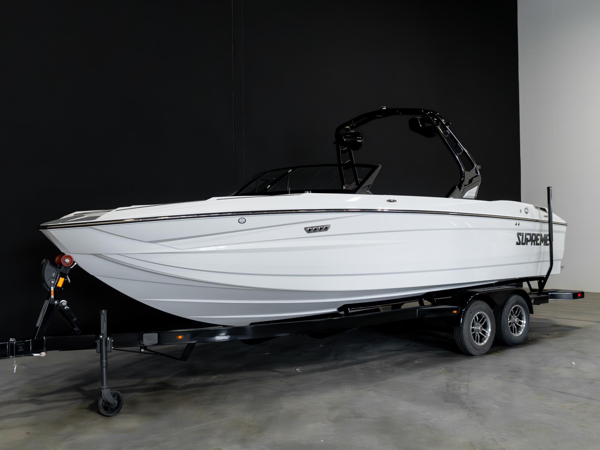 boat.Title