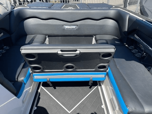 2015 SUPRA SG400 SURF/WAKE BOAT