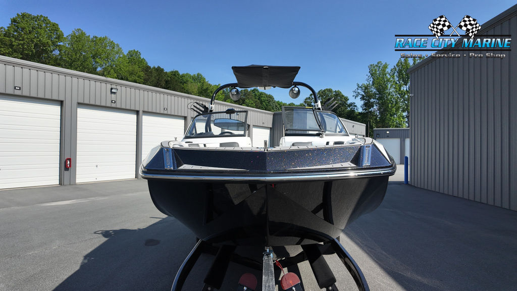 2016 Nautique G25