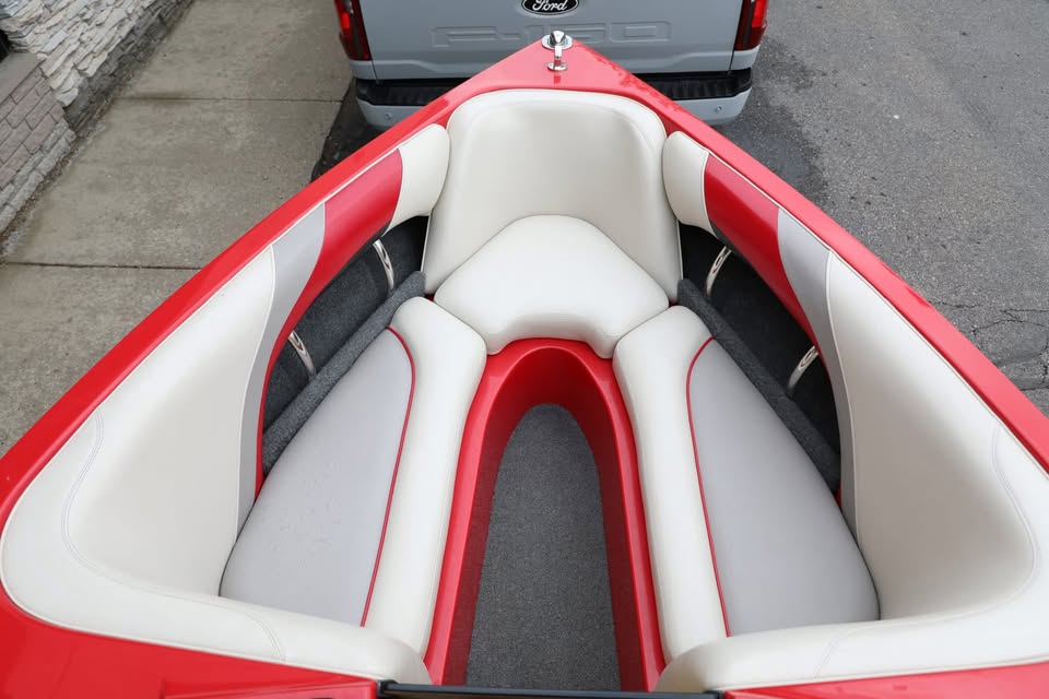 2006 Malibu 21 Vride - New Arrival!!