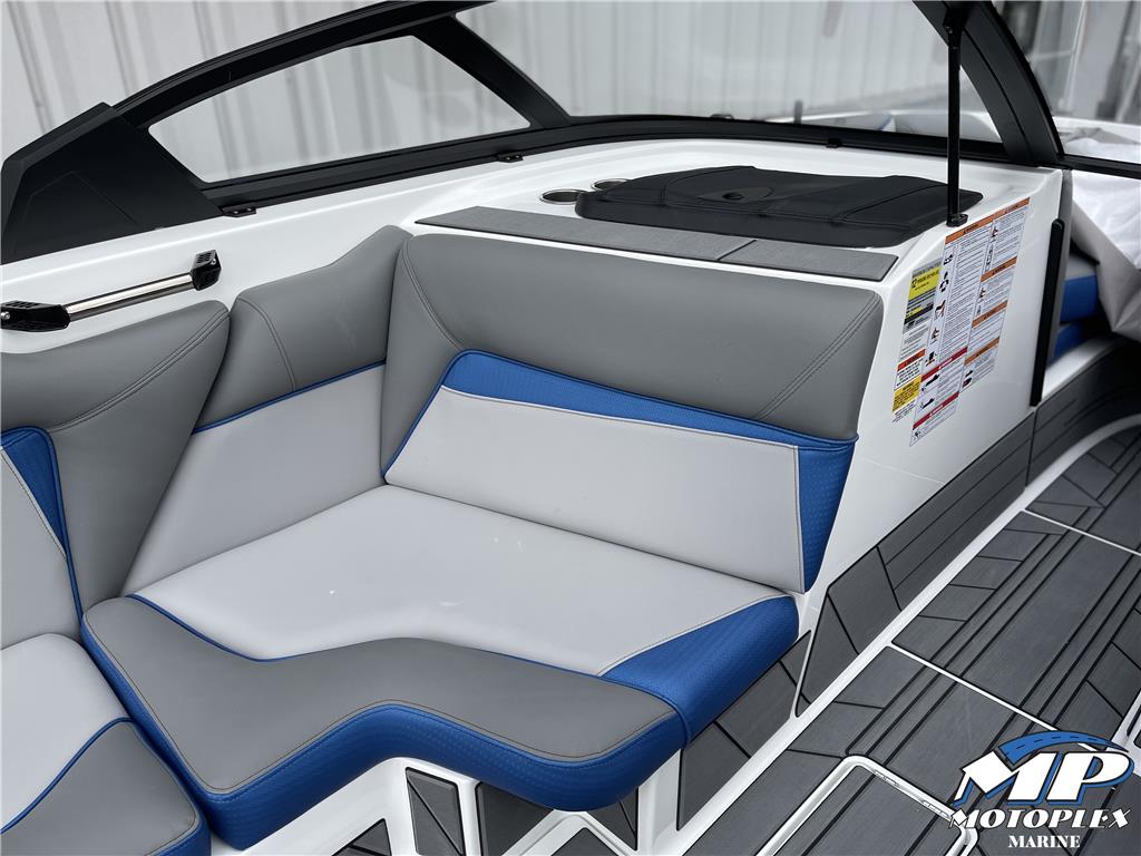 2023 CENTURION Vi22