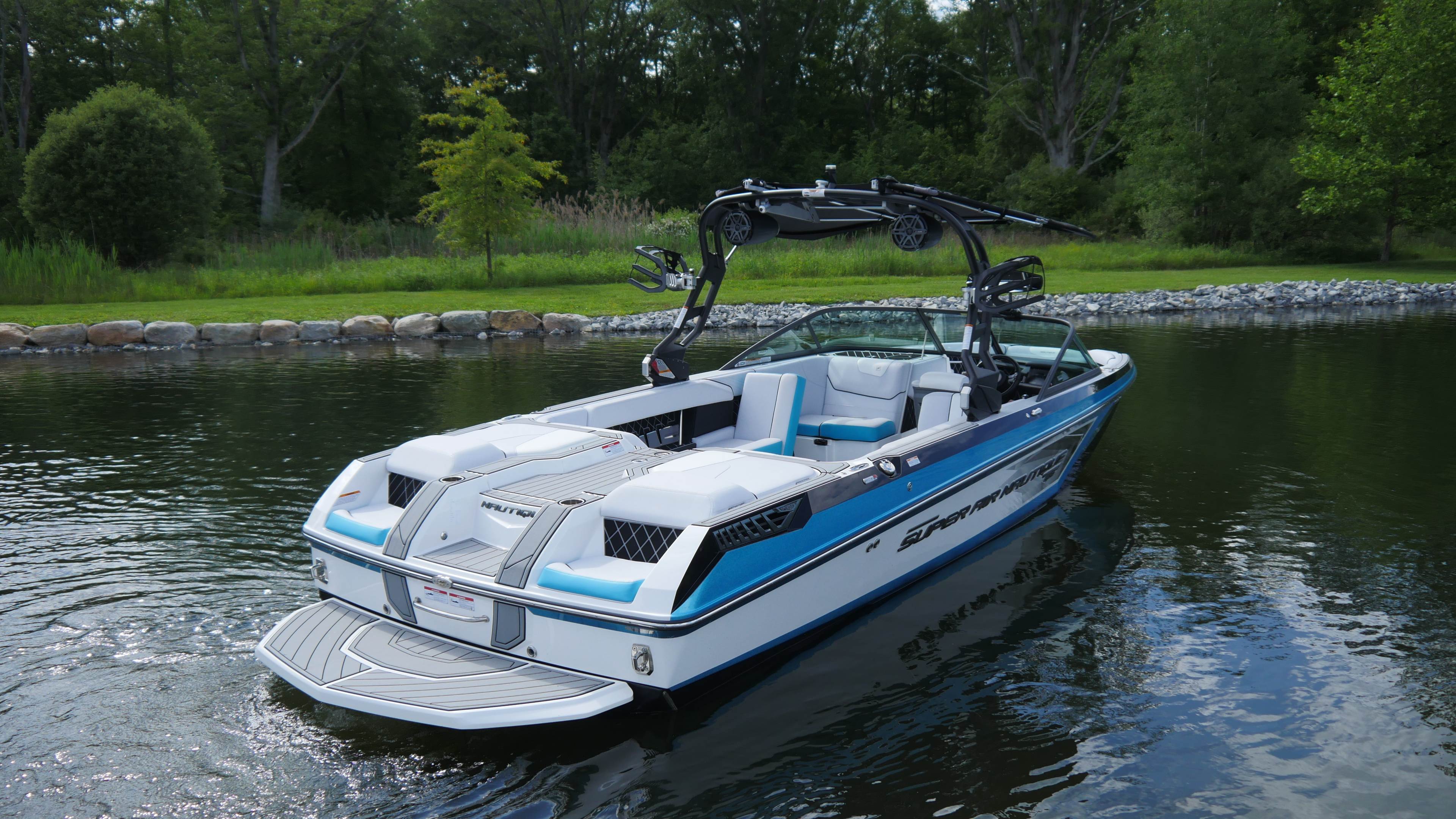 2018 Nautique GS24 w/ Trailer