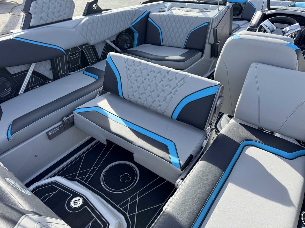 2025 Tige 22RZX