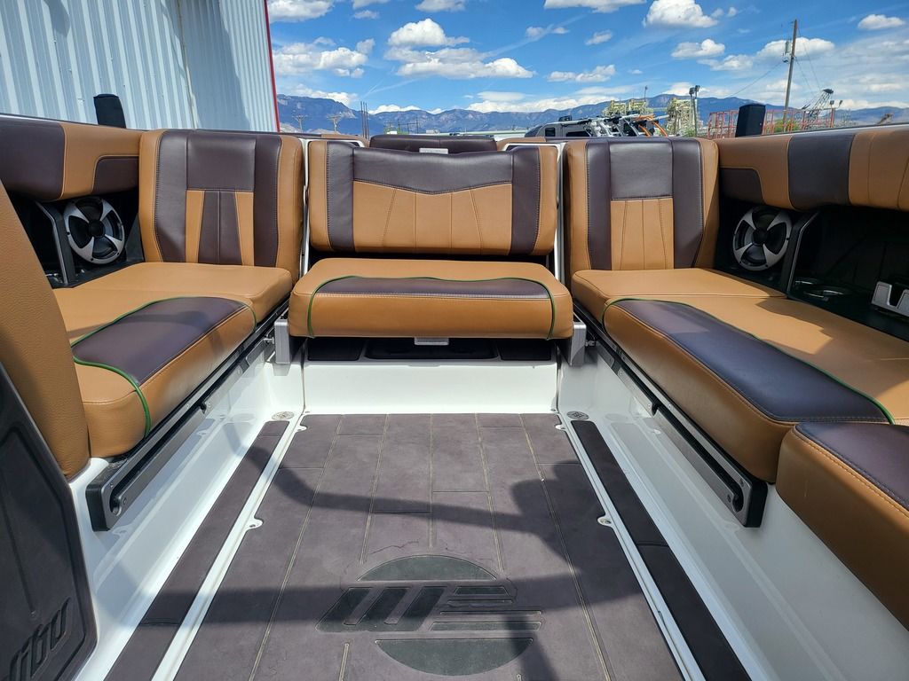 2021 Malibu Boats 24 MXZ