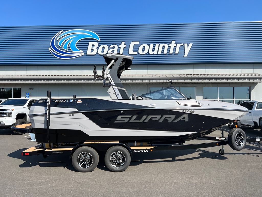 boat.Title