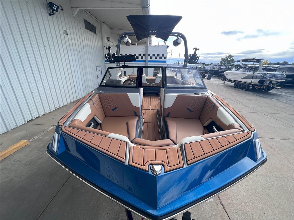 2024 Nautique GS22