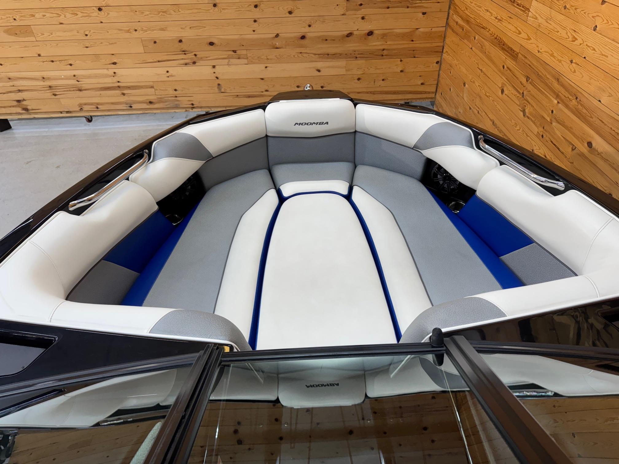Moomba Boats Mojo V-Drive 23 2016