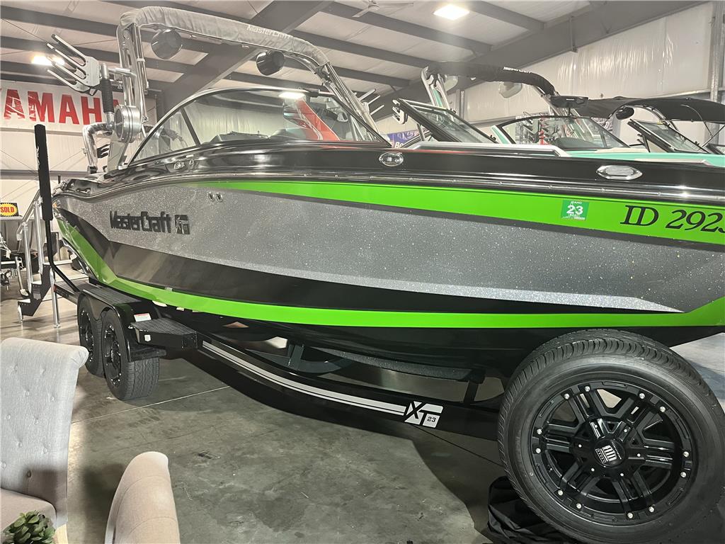2019 Mastercraft XT23