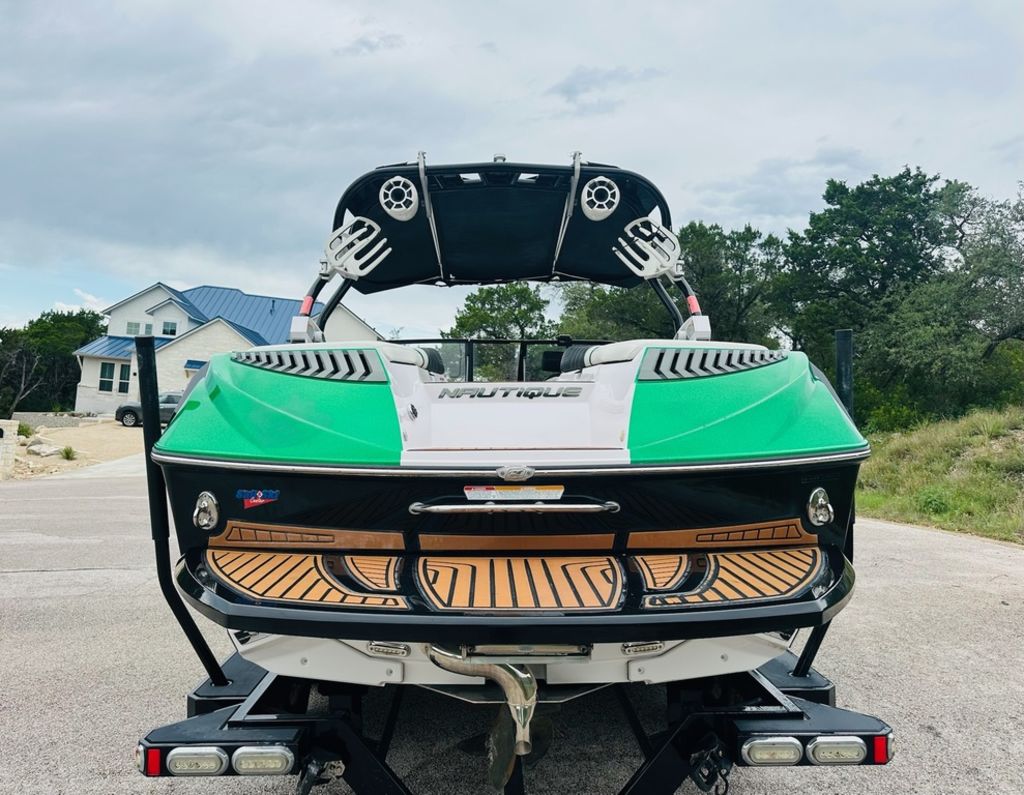 2014 Nautique G21