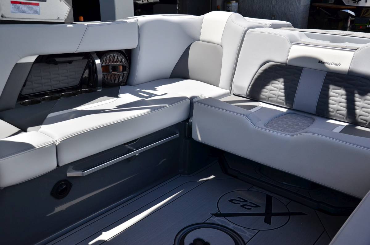 2023 MasterCraft X22 – MODEL YEAR END LIQUIDATION! LOWEST PRICED X22 IN THE COUNTRY!