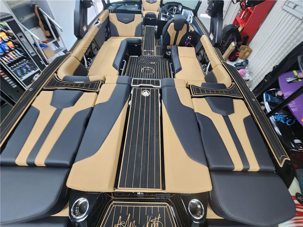 2024 Mastercraft XT-23 | 209111