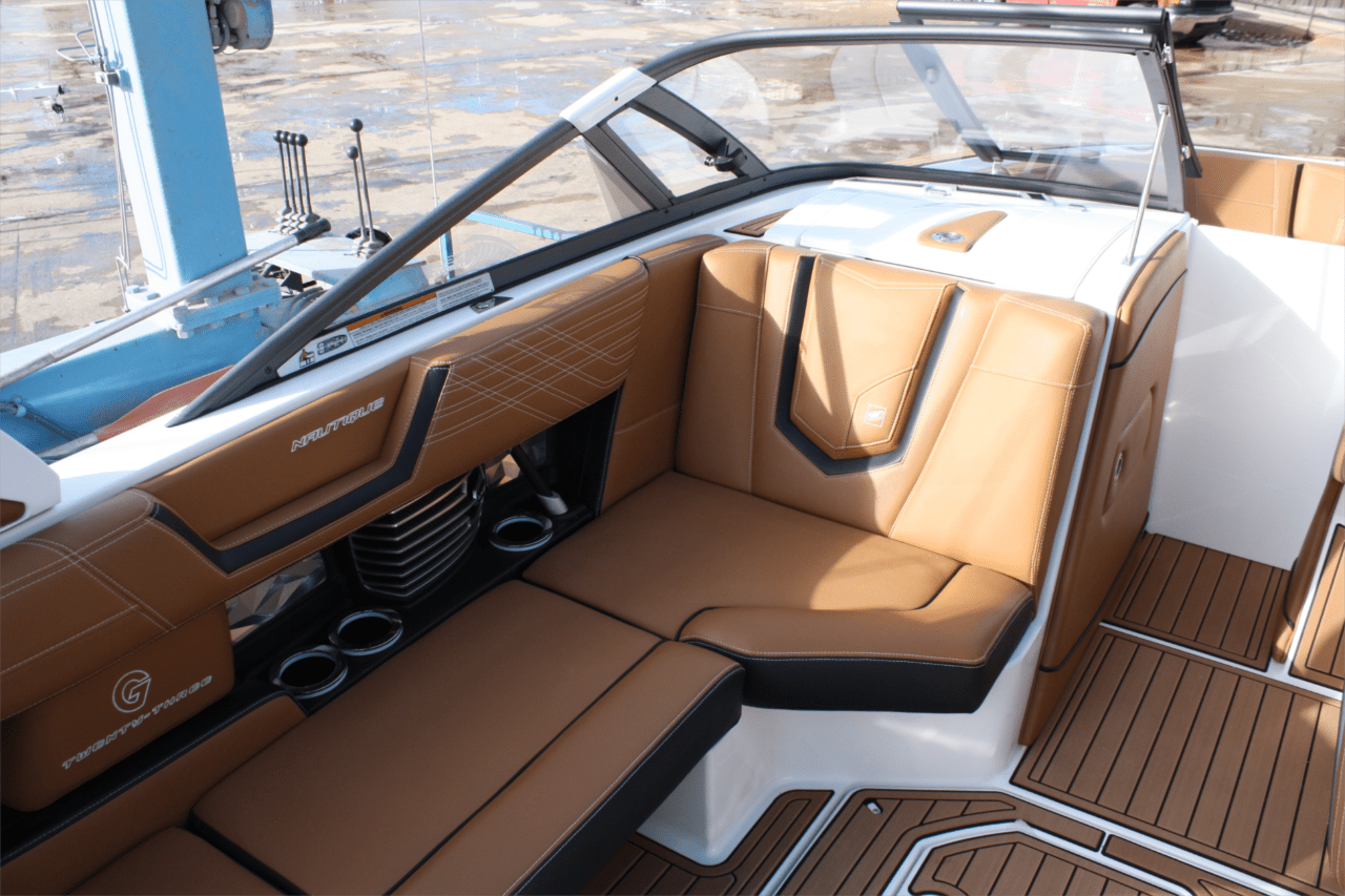 2017 Nautique G23