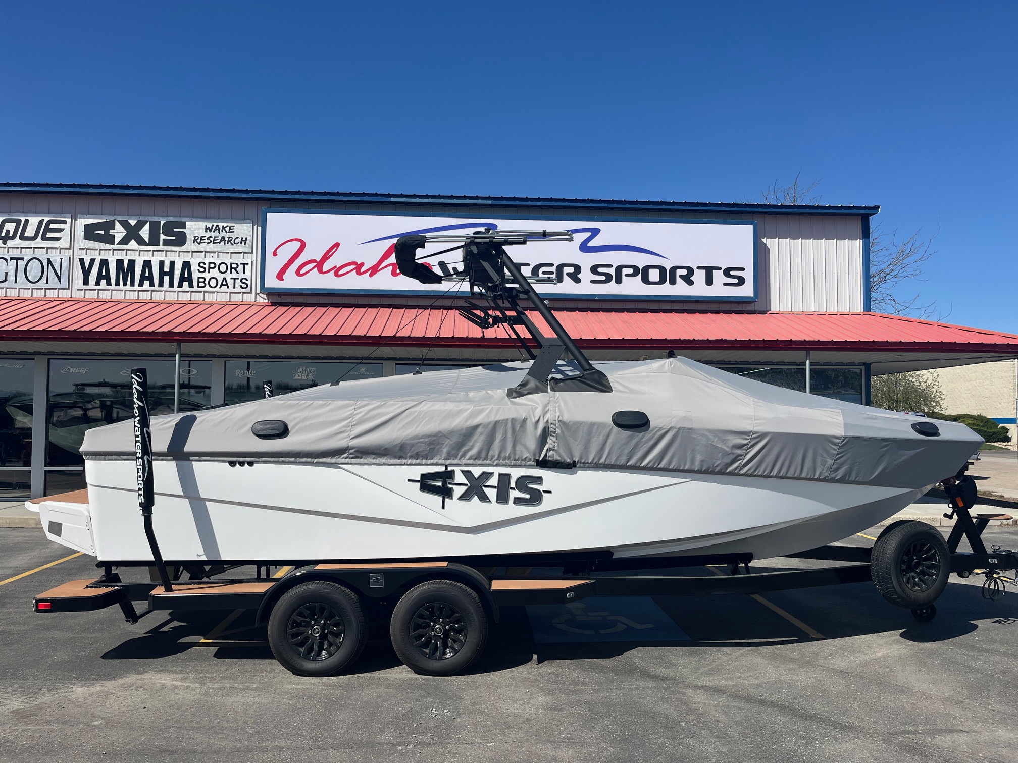 2025 Axis Wake Research T235