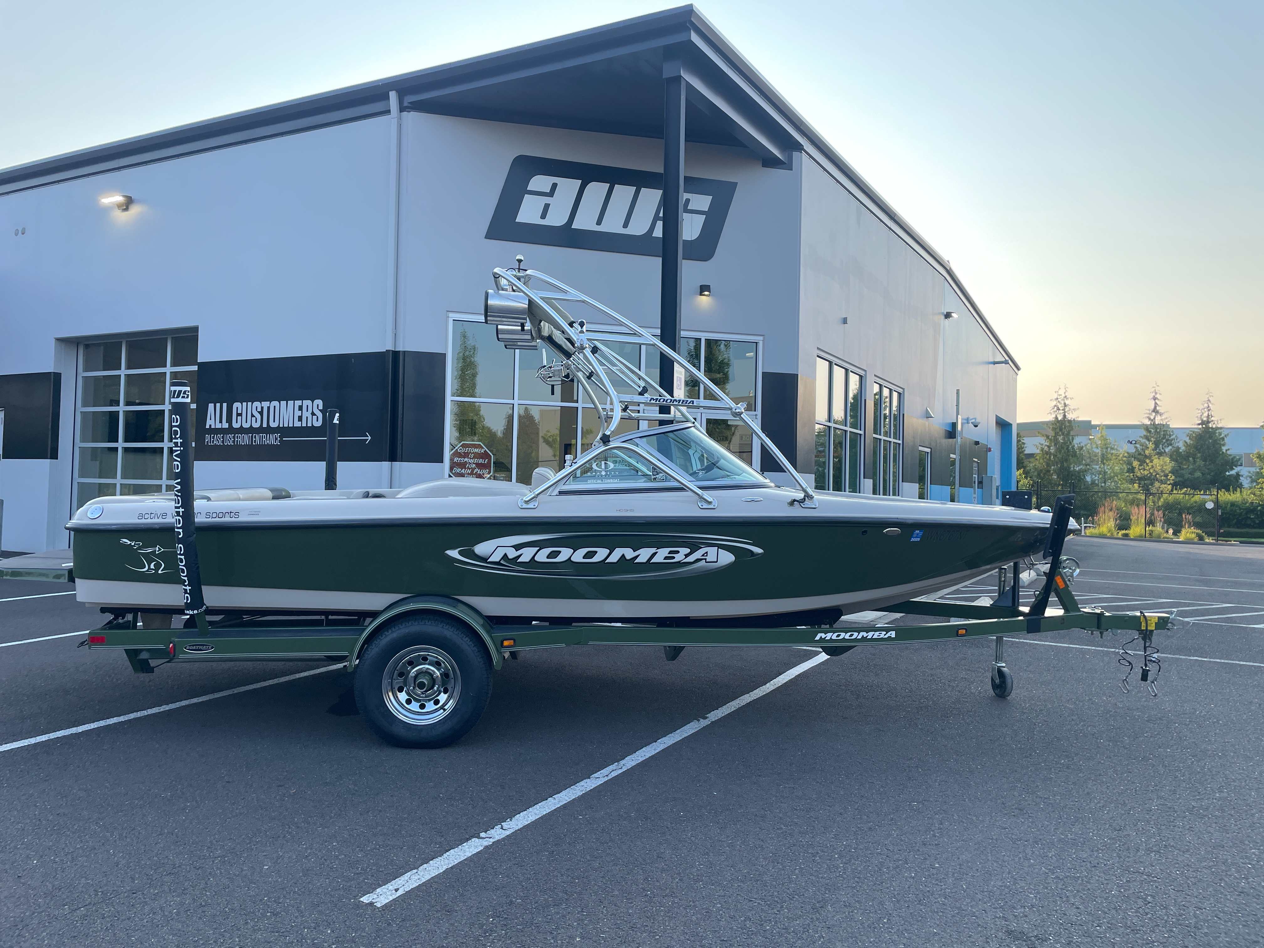 2006 Moomba Outback