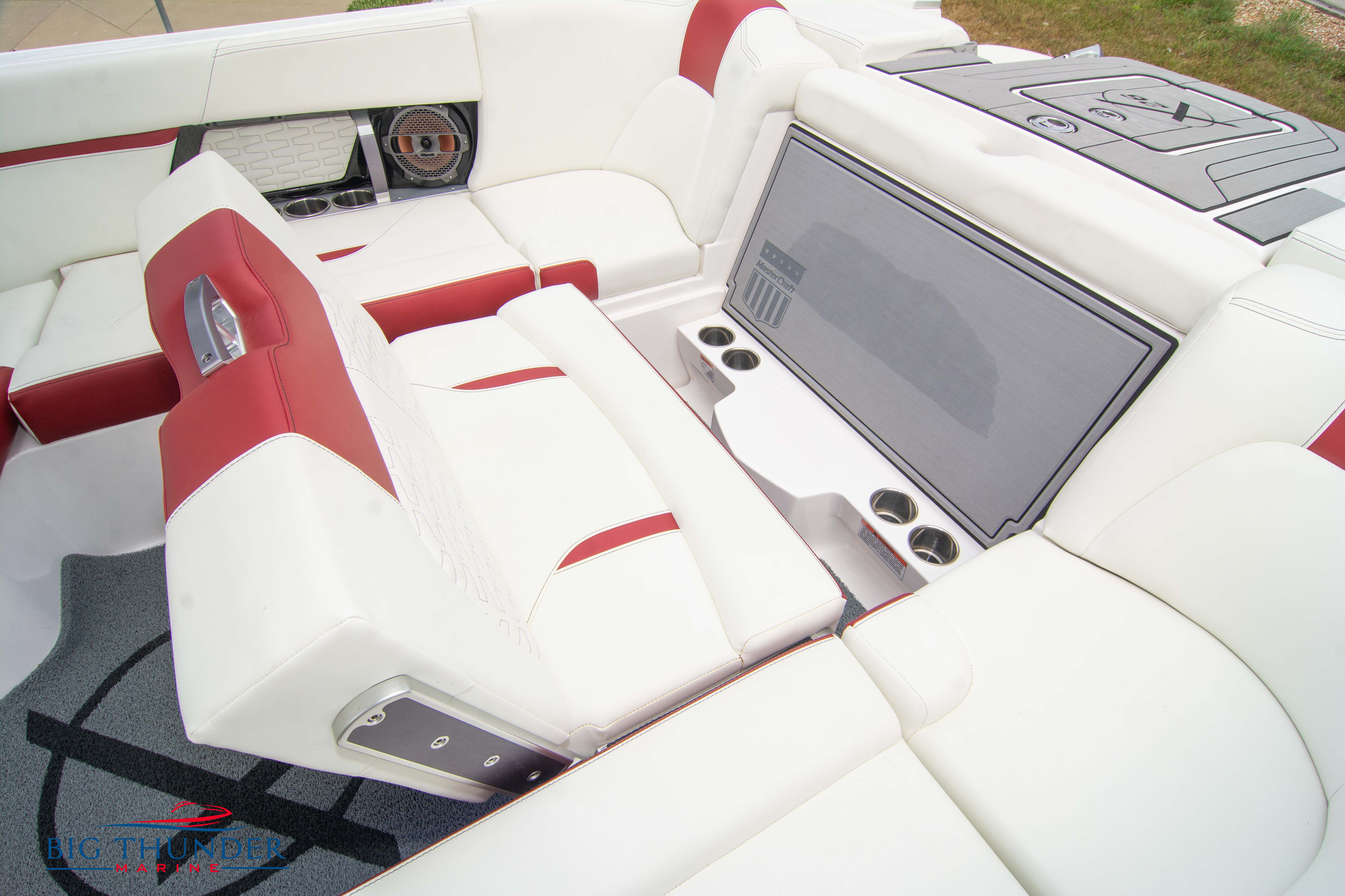 2020 Mastercraft X26