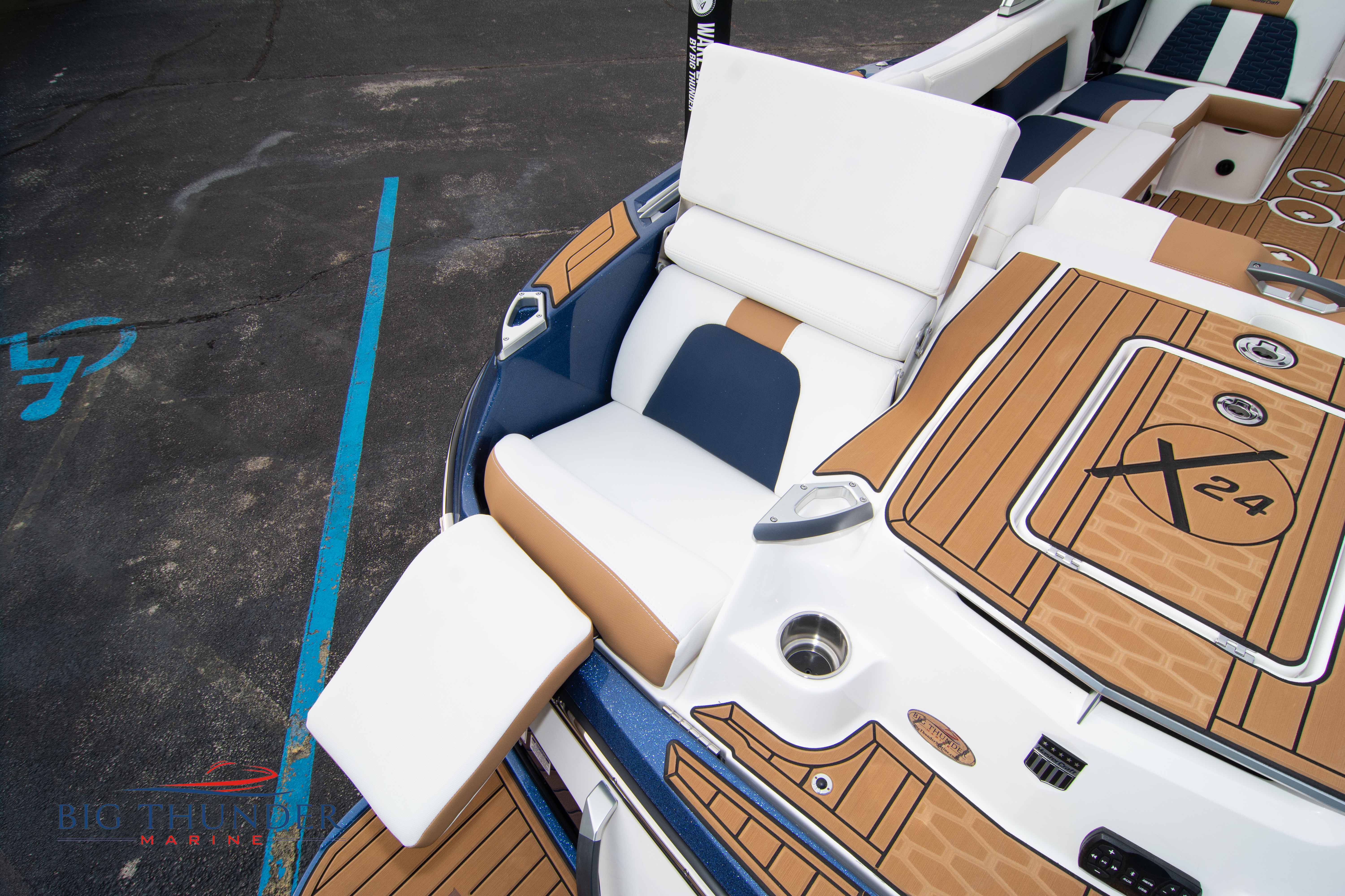 2021 Mastercraft X24