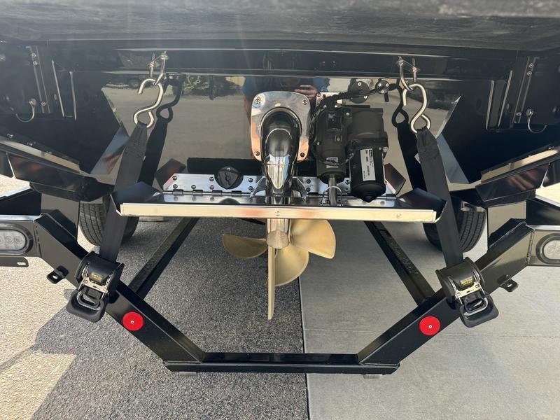 2025 MasterCraft XT23
