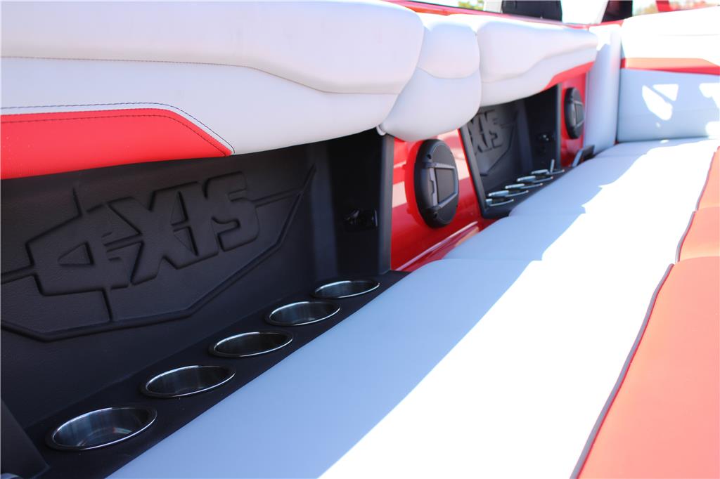 2024 Axis T250