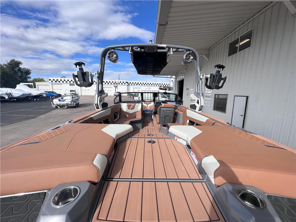 2024 Nautique GS22