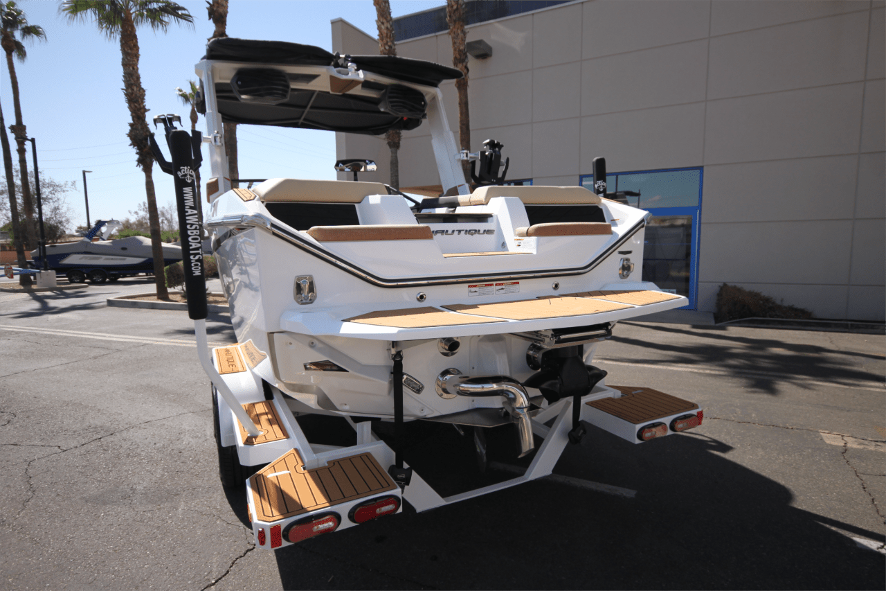 2025 Super Air Nautique S23 &#8220;Centennial Edition&#8221;