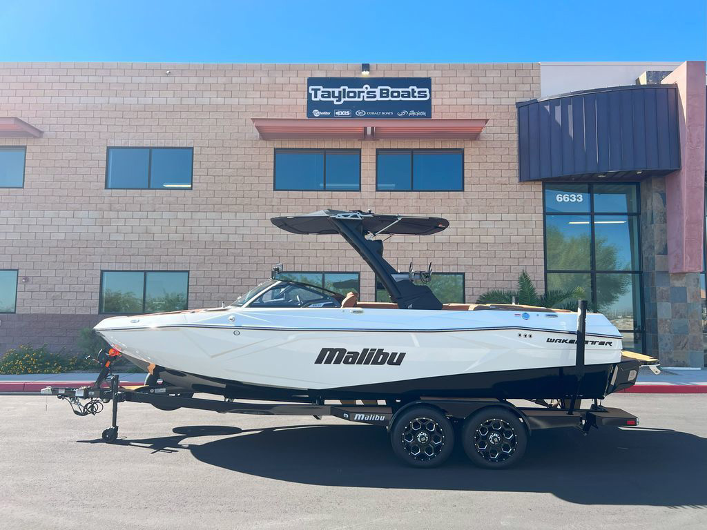 boat.Title