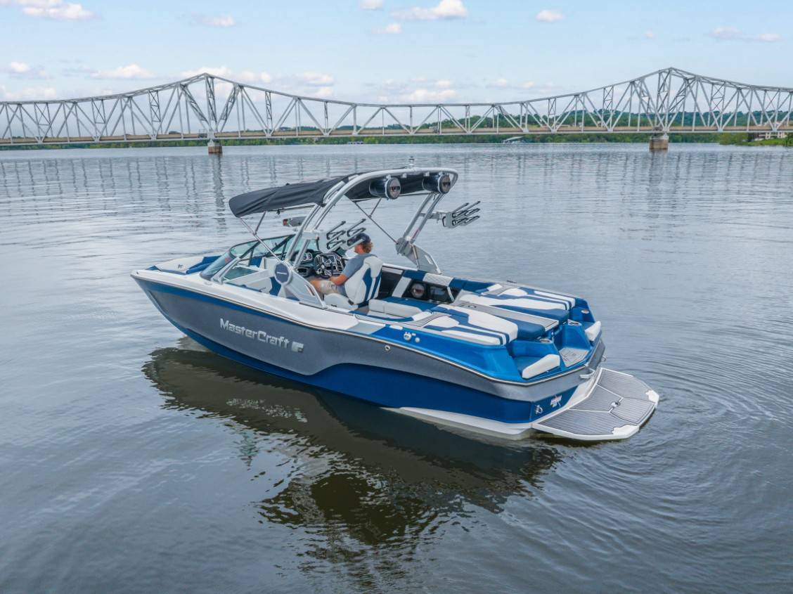 2024 Mastercraft XT22