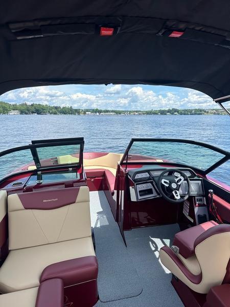 boat.Title