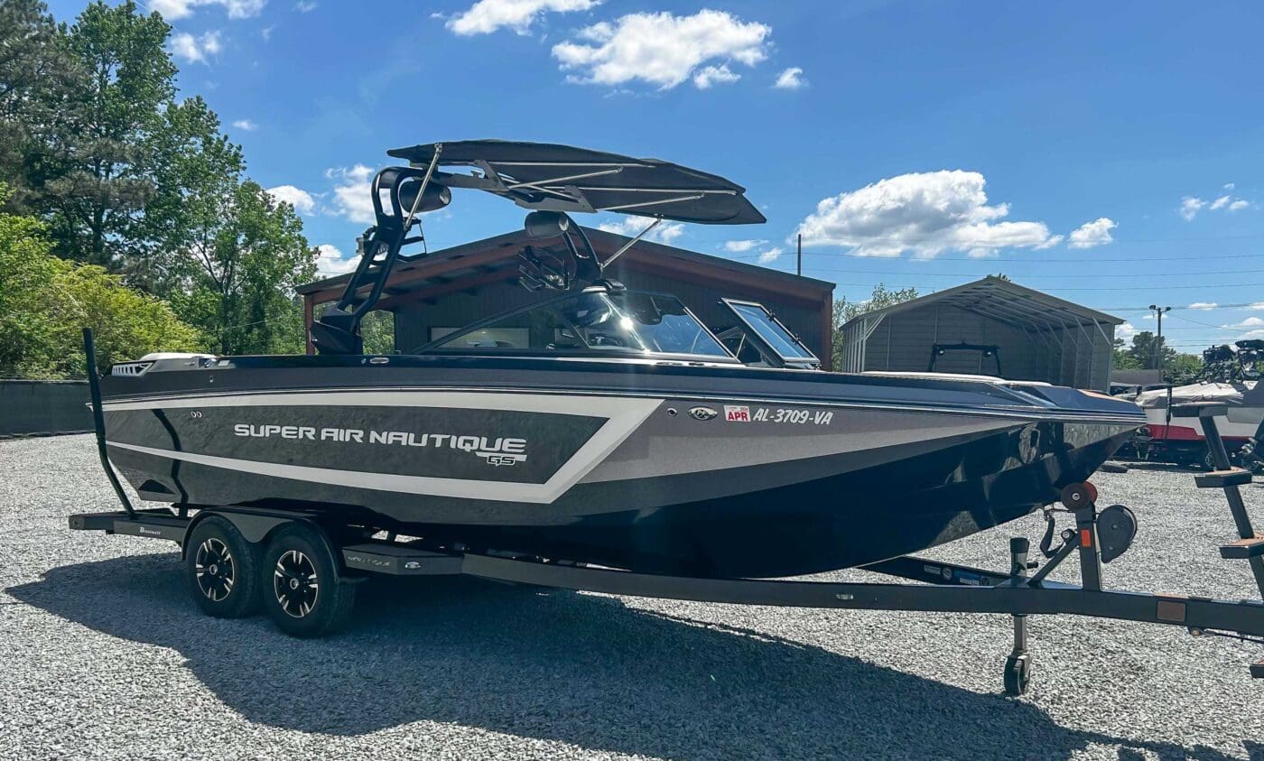 2018 Nautique GS24